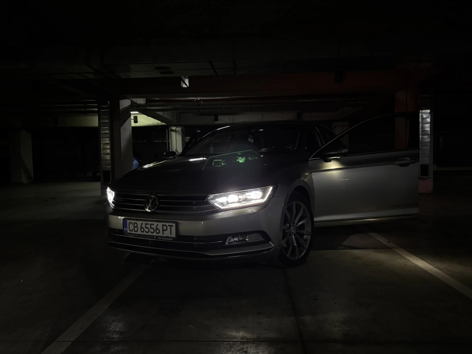 VW Passat  - изображение 2