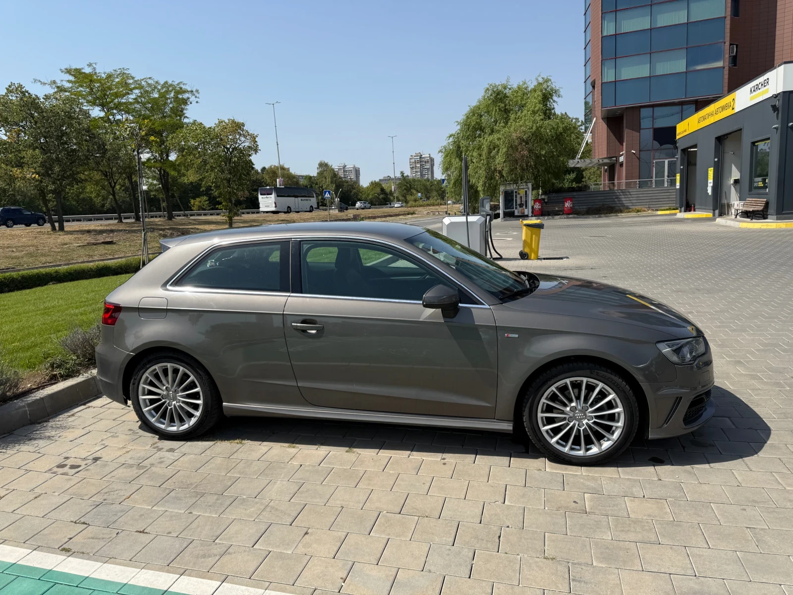Audi A3  - изображение 3