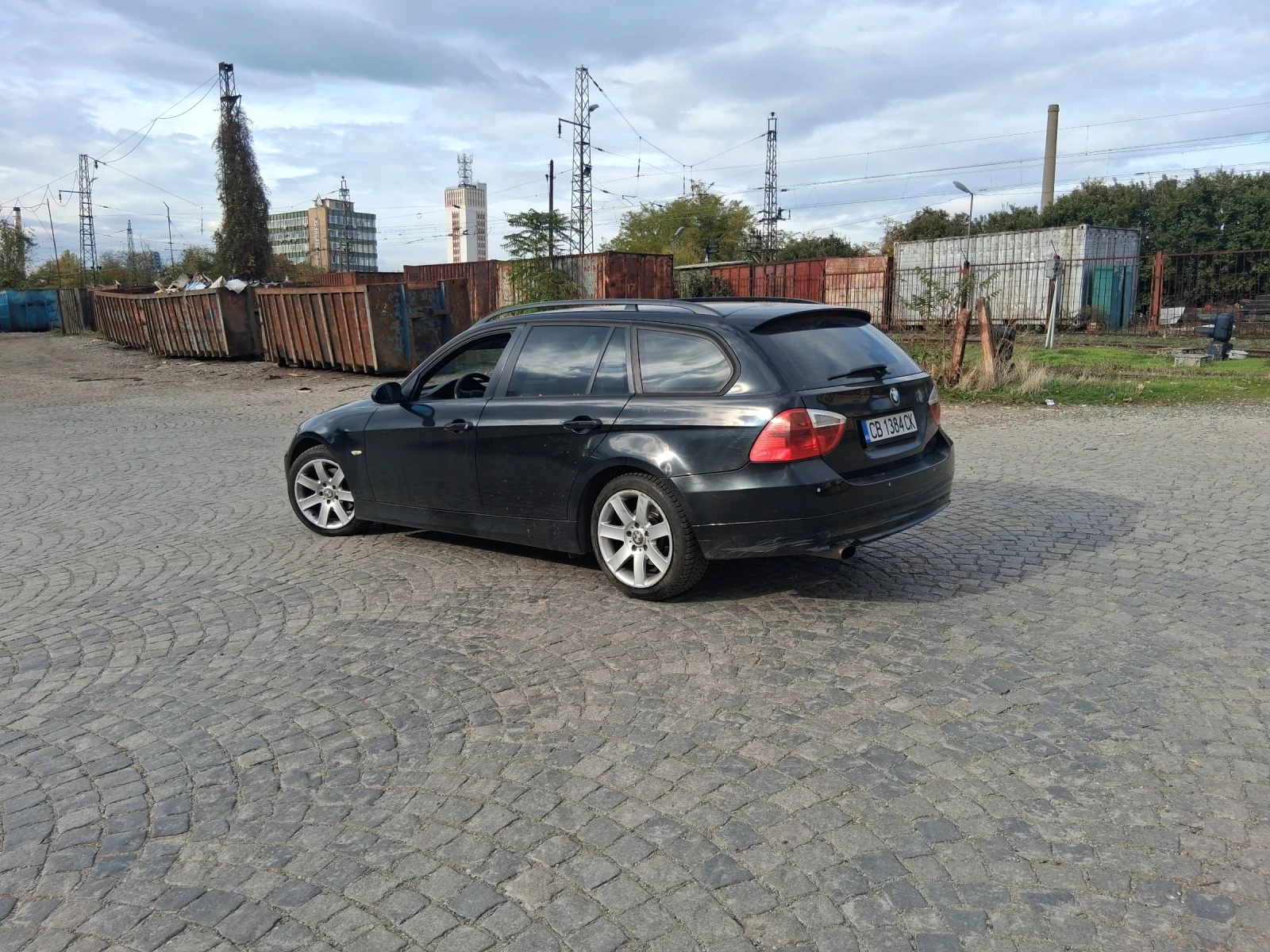 BMW 318 318d - изображение 3