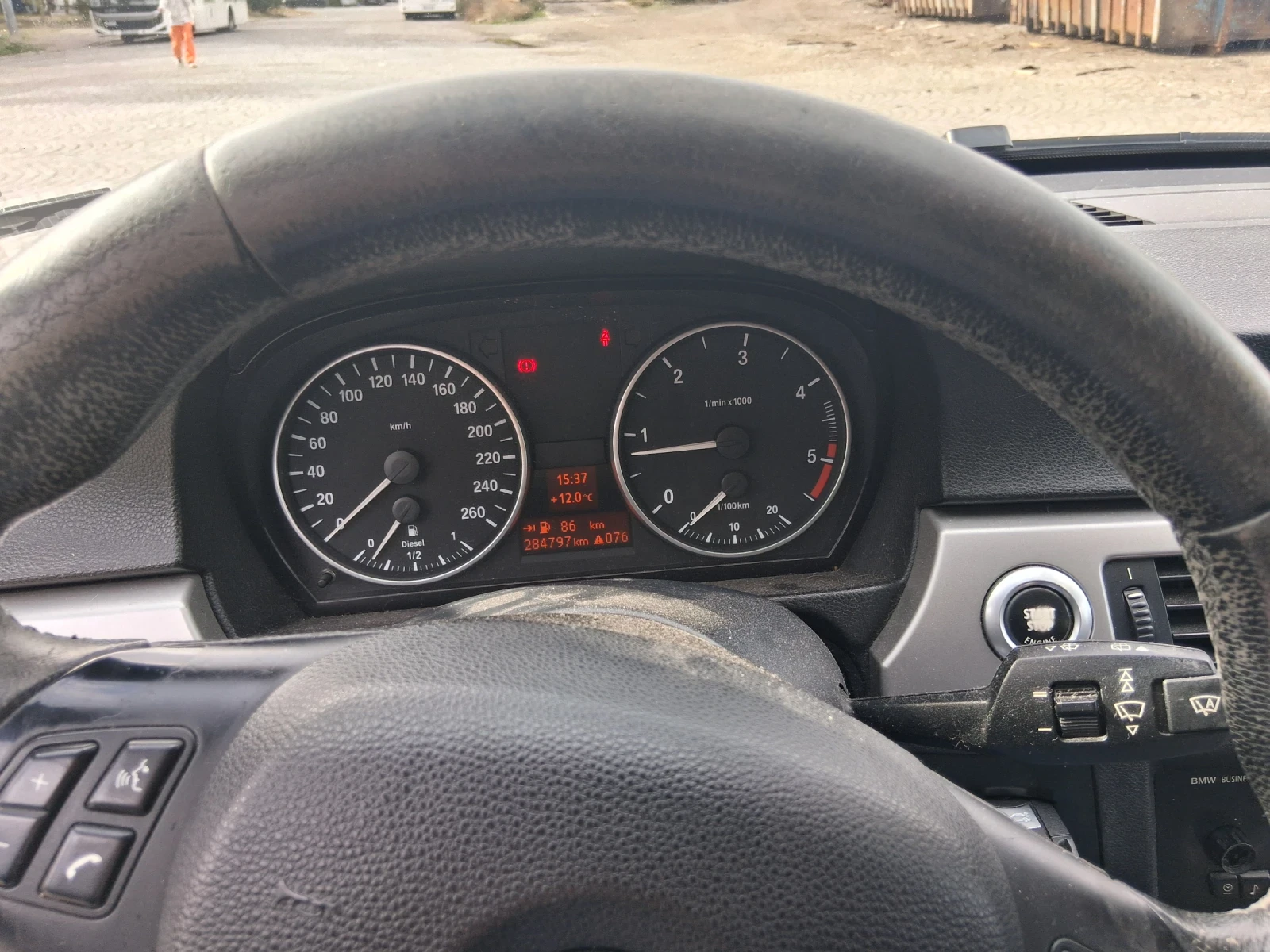 BMW 318 318d - изображение 6