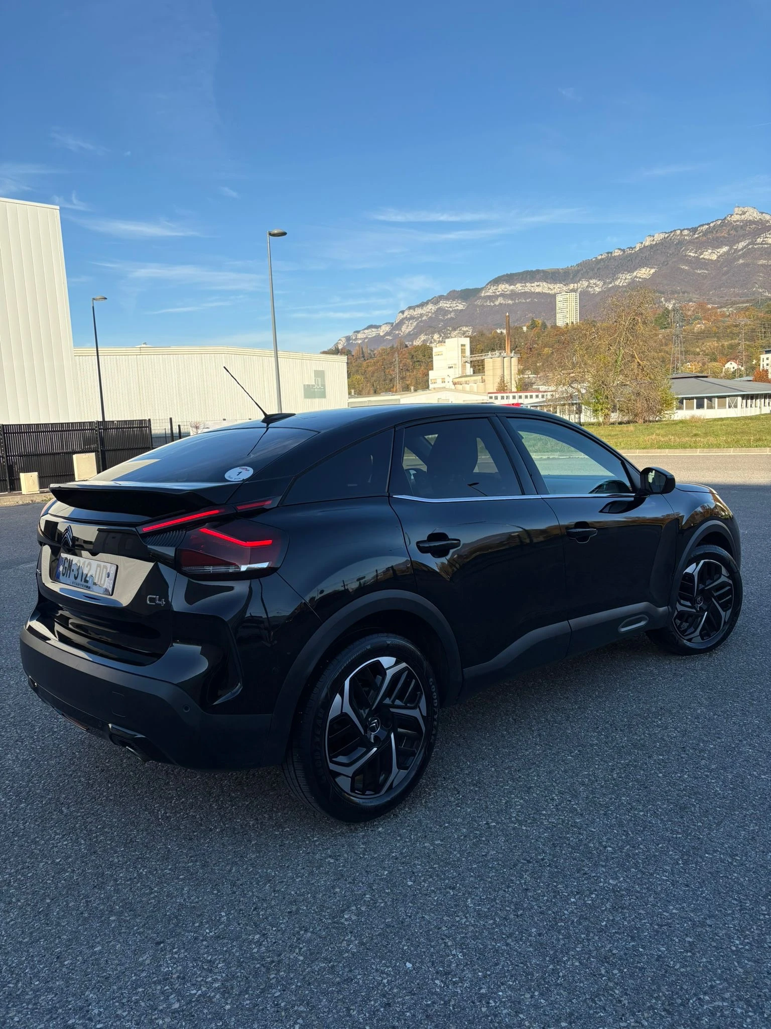 Citroen C4 1.5BLUE HDI EAT8 FEEL 131 - изображение 6