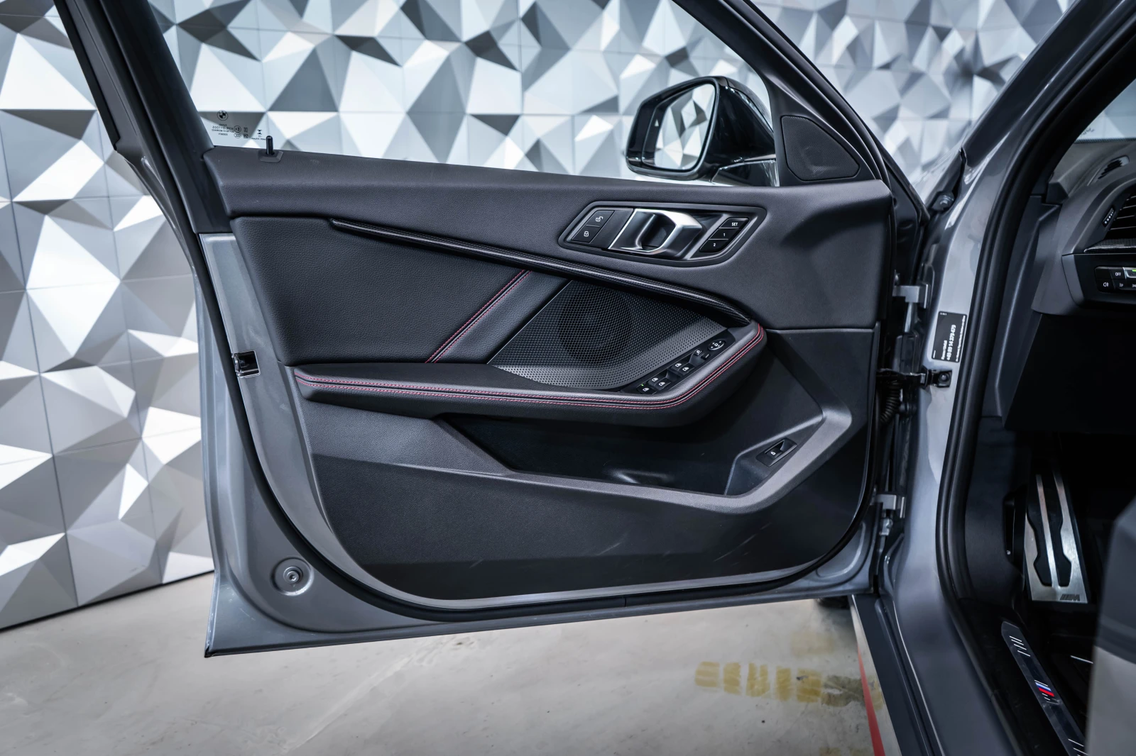 BMW 128 Ti * Msport* Pano - изображение 7