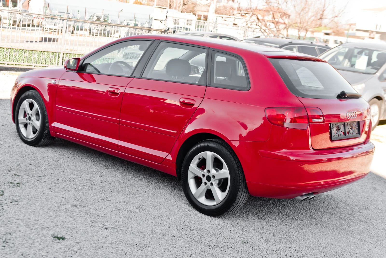 Audi A3 2.0tdi 140ks 6sk - изображение 6