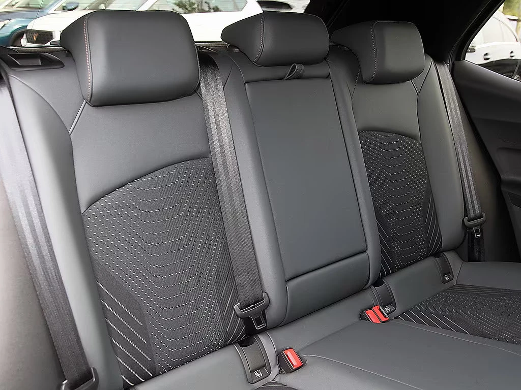 Cupra Born VZ/326HP/PANO/360/MEMO/HUD/NAVI/LED/CPLAY/776g | Mobile.bg � ����������� 13