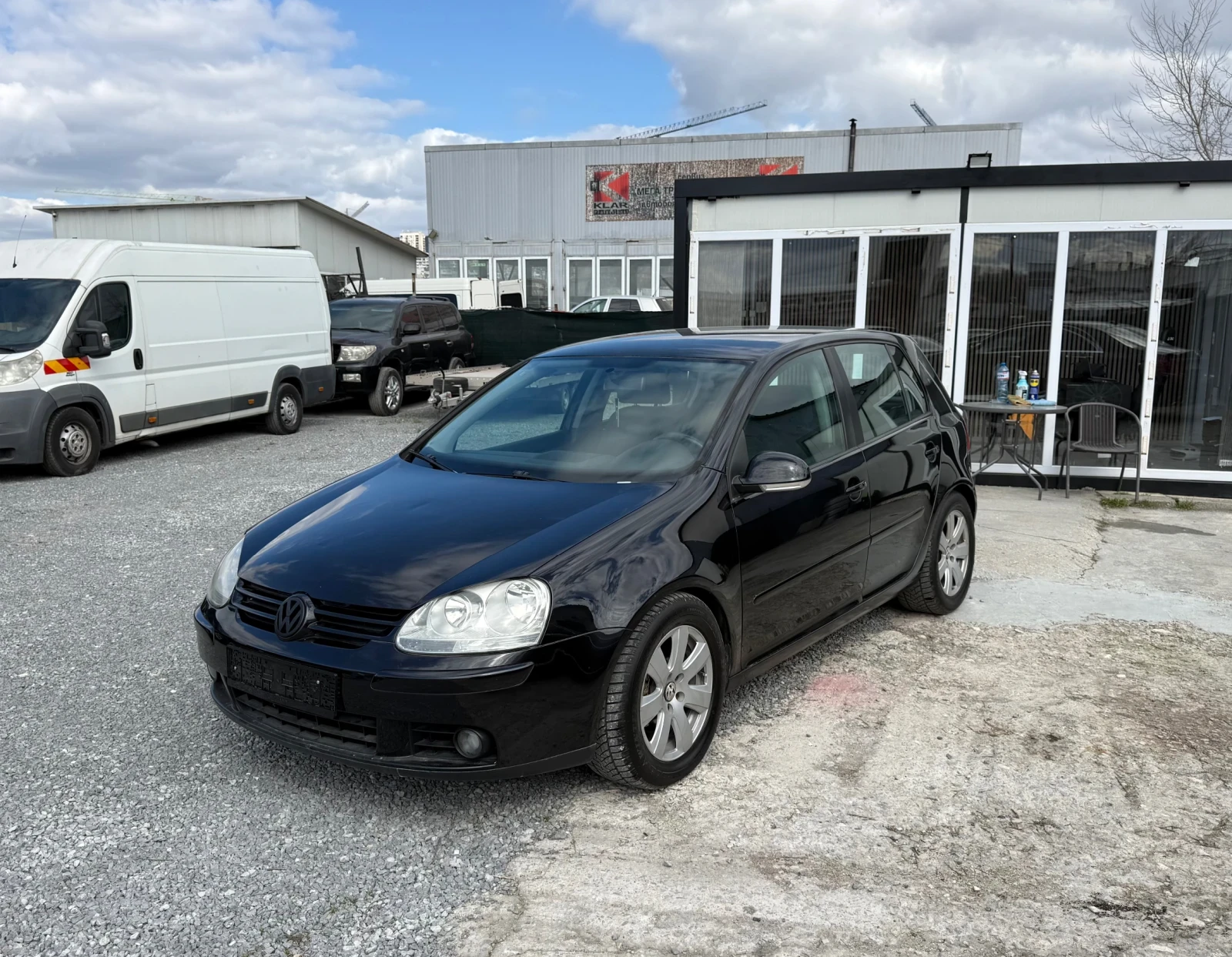 VW Golf 2.0TDi, снимка 2 - Автомобили и джипове - 53760168