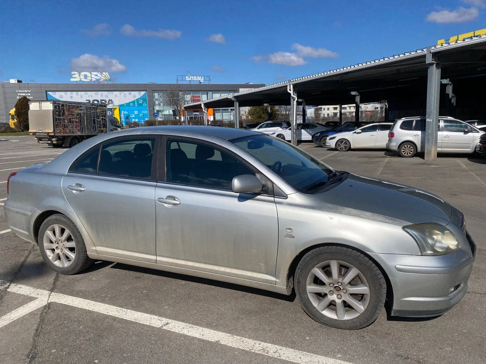 Toyota Avensis D4D, снимка 3 - Автомобили и джипове - 54170399