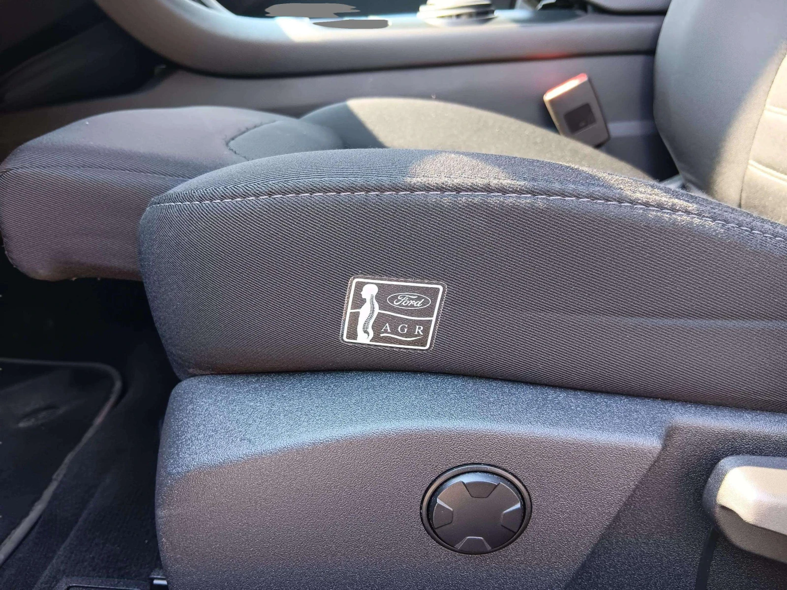 Ford Mondeo 2.0 EcoBlue, снимка 10 - Автомобили и джипове - 54231592