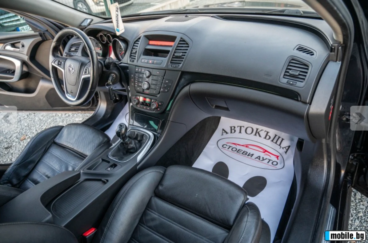 Opel Insignia Sports Tourer, снимка 14 - Автомобили и джипове - 54292208