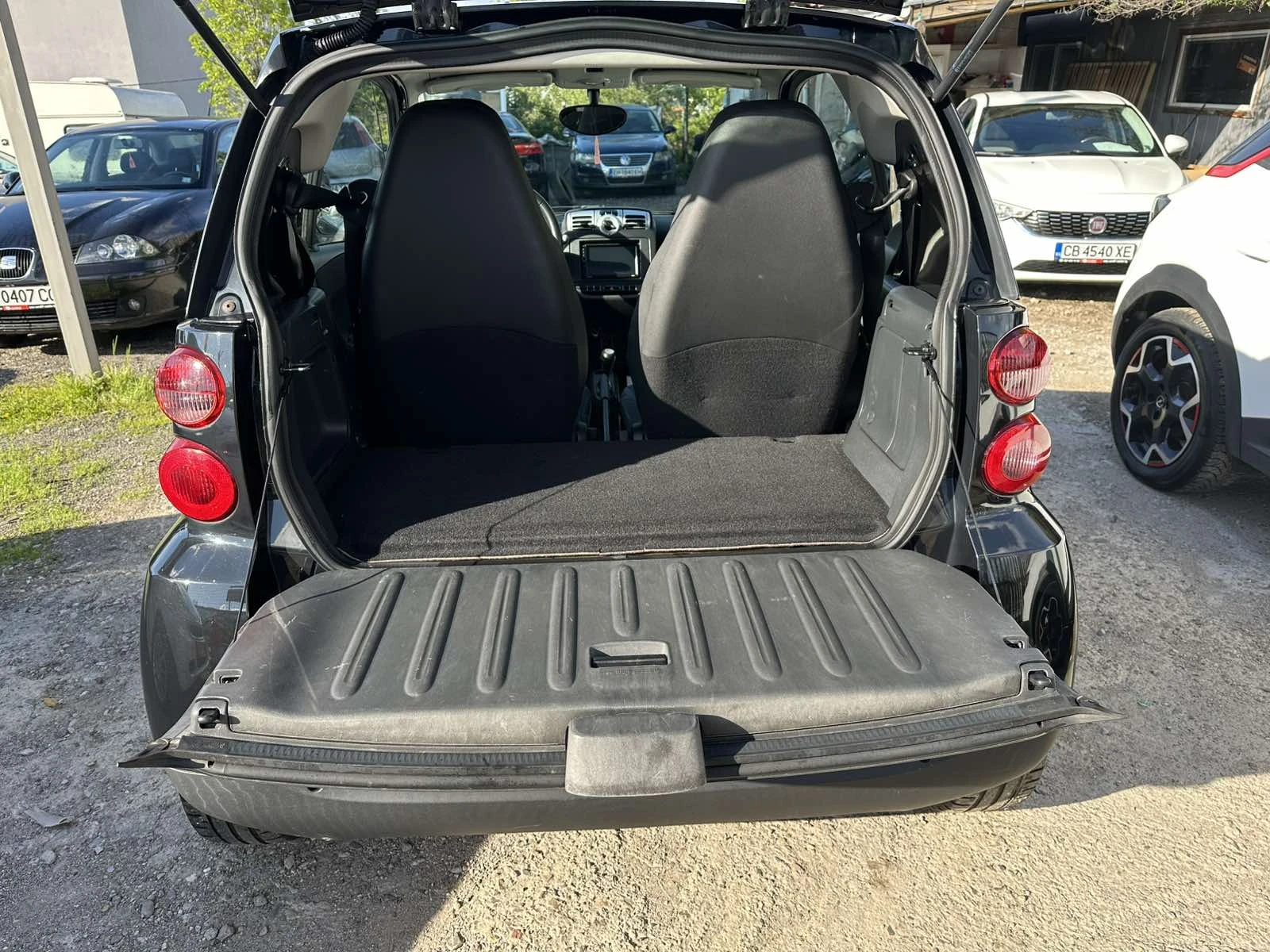 Smart Fortwo 1.0I Kлиматик Панорама , снимка 13 - Автомобили и джипове - 54415978