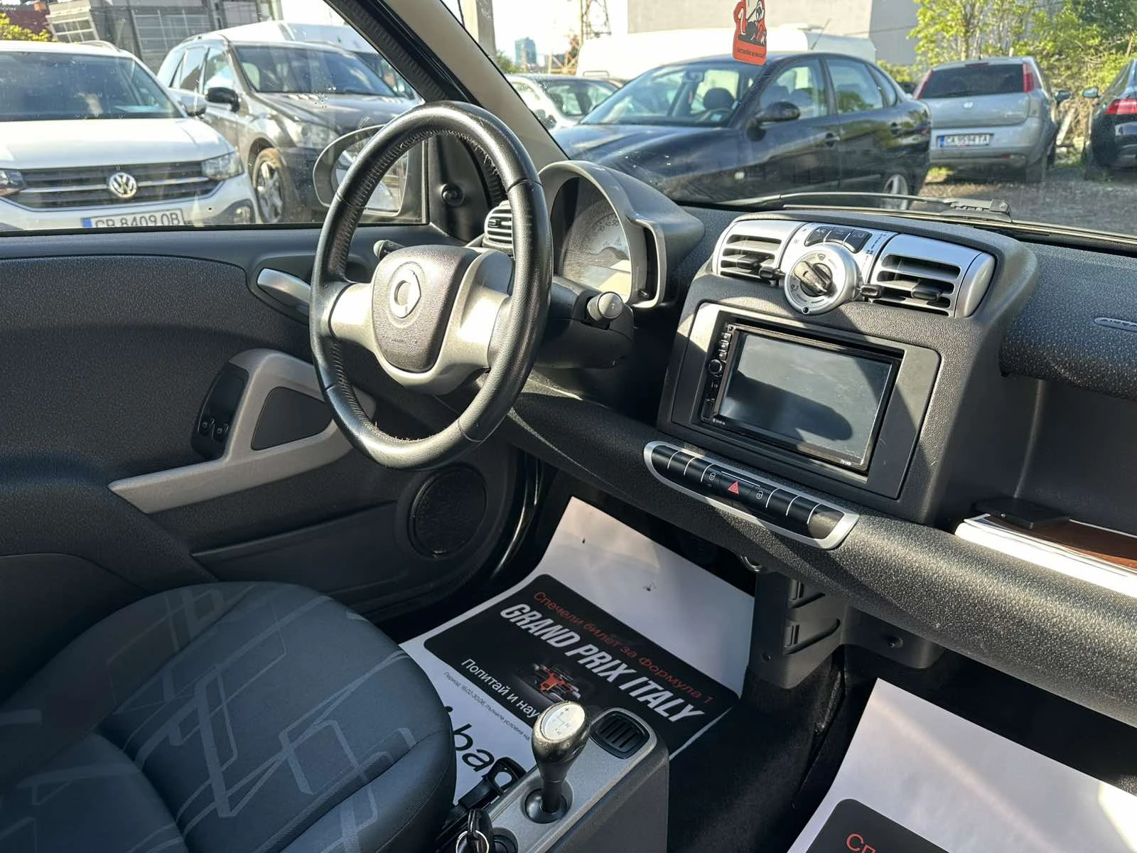 Smart Fortwo 1.0I Kлиматик Панорама , снимка 15 - Автомобили и джипове - 54415978