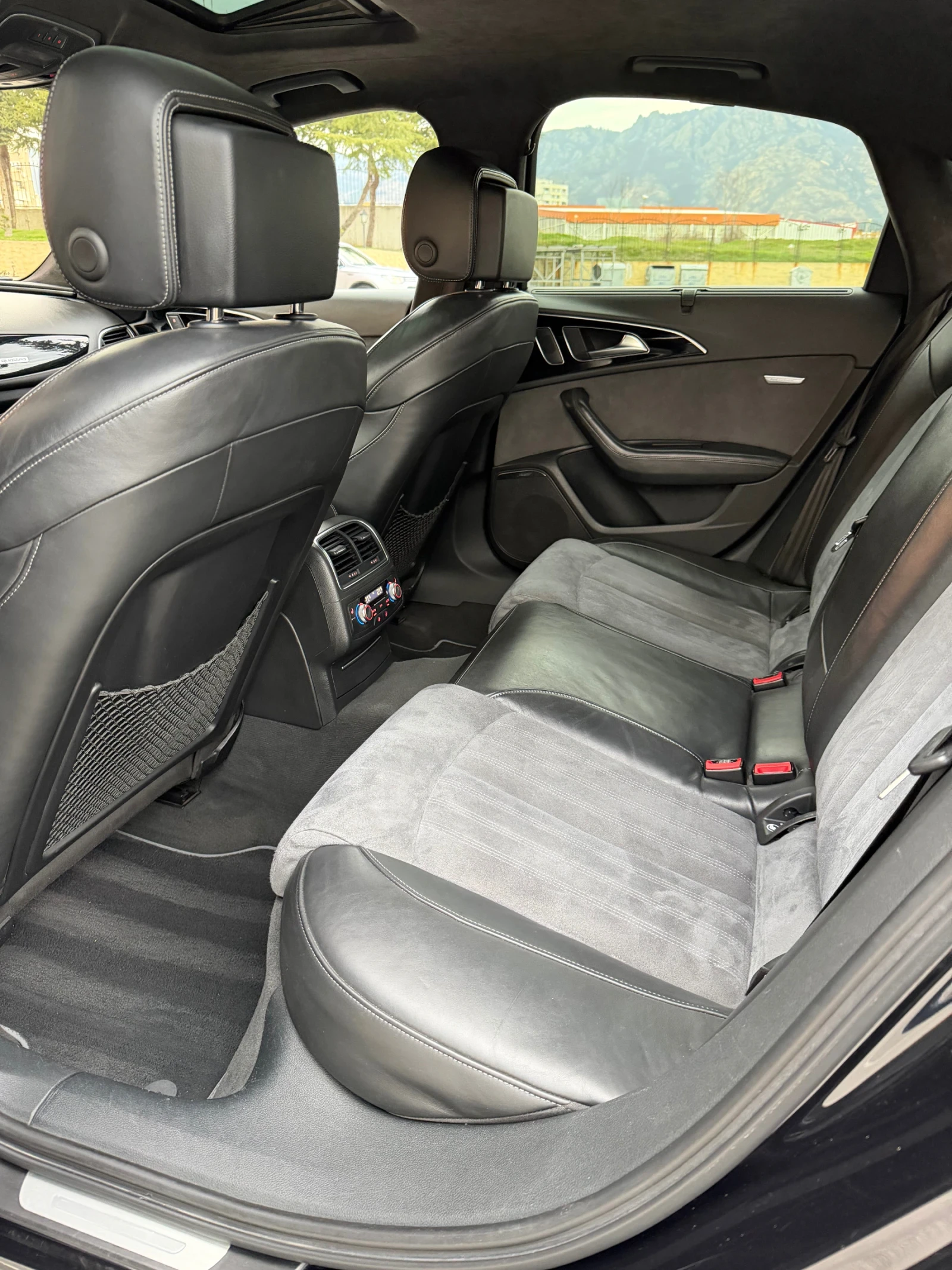 Audi A6 3.0BITDI /Вакум/Дистроник/360/Head-Up/Exclusive, снимка 11 - Автомобили и джипове - 54609917