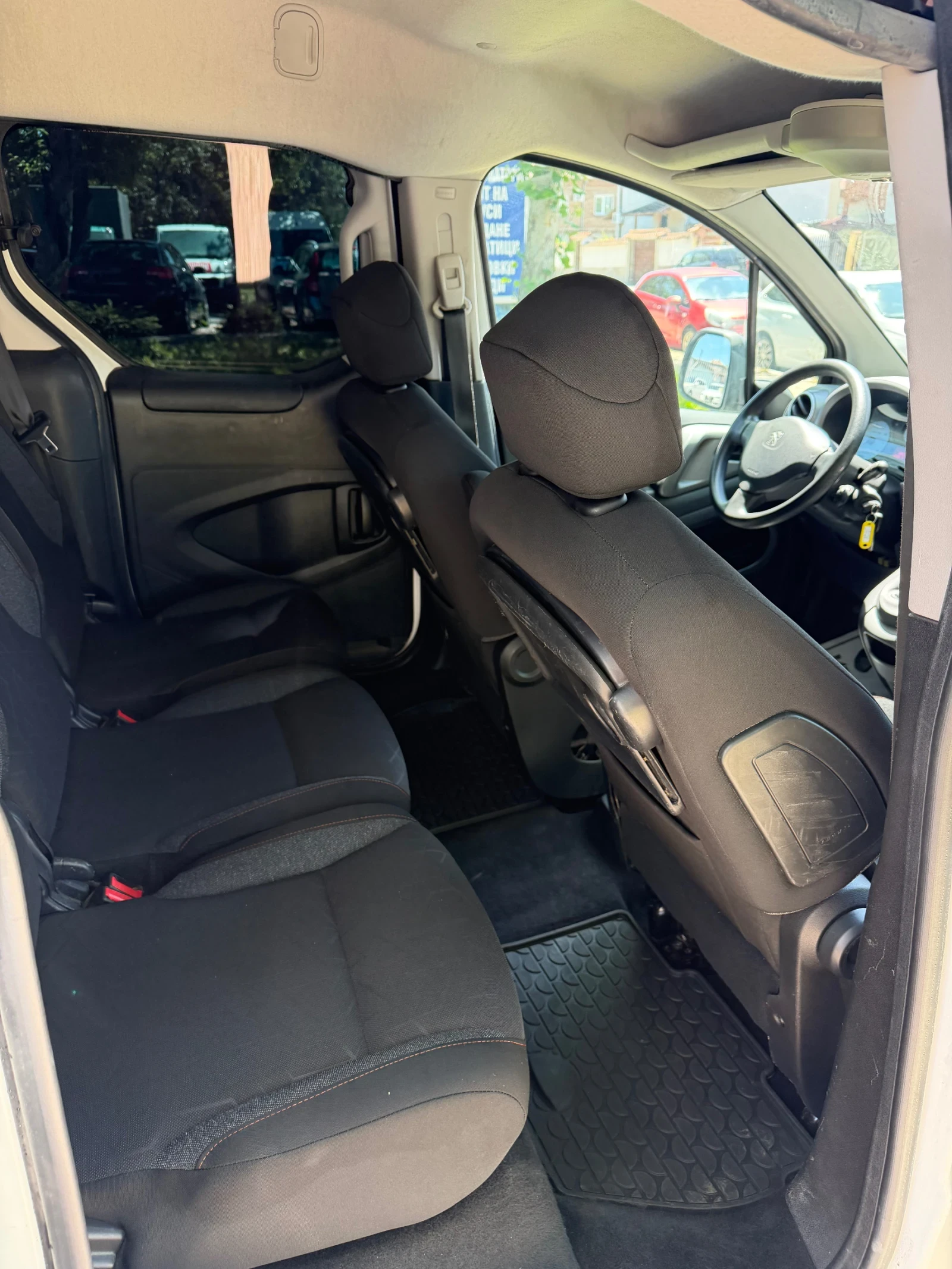 Peugeot Partner 1.6 DIESEL AUSTRIA , снимка 14 - Автомобили и джипове - 54755024