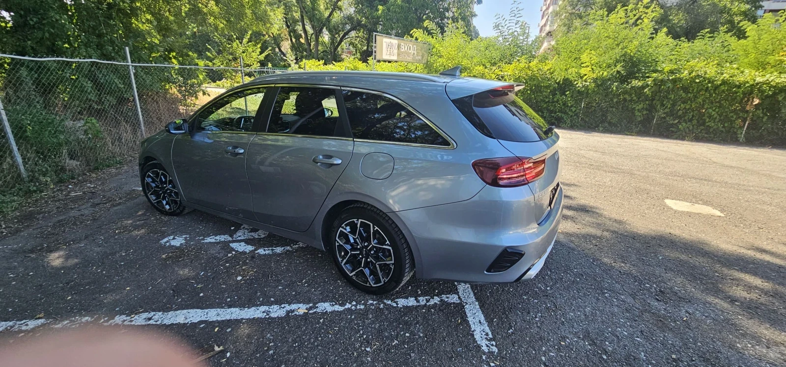 Kia Ceed 1.5Т GT-LINE CARPLAY , снимка 6 - Автомобили и джипове - 55492500
