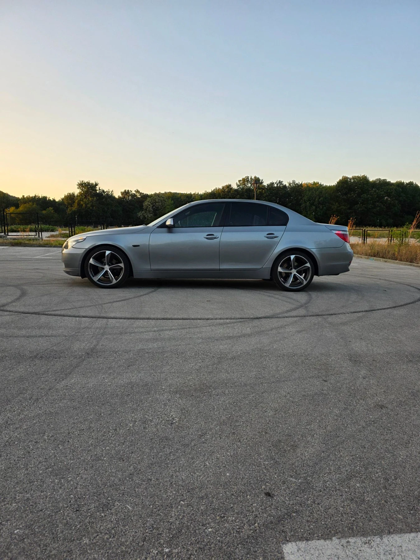 BMW 525, снимка 6 - Автомобили и джипове - 55619109
