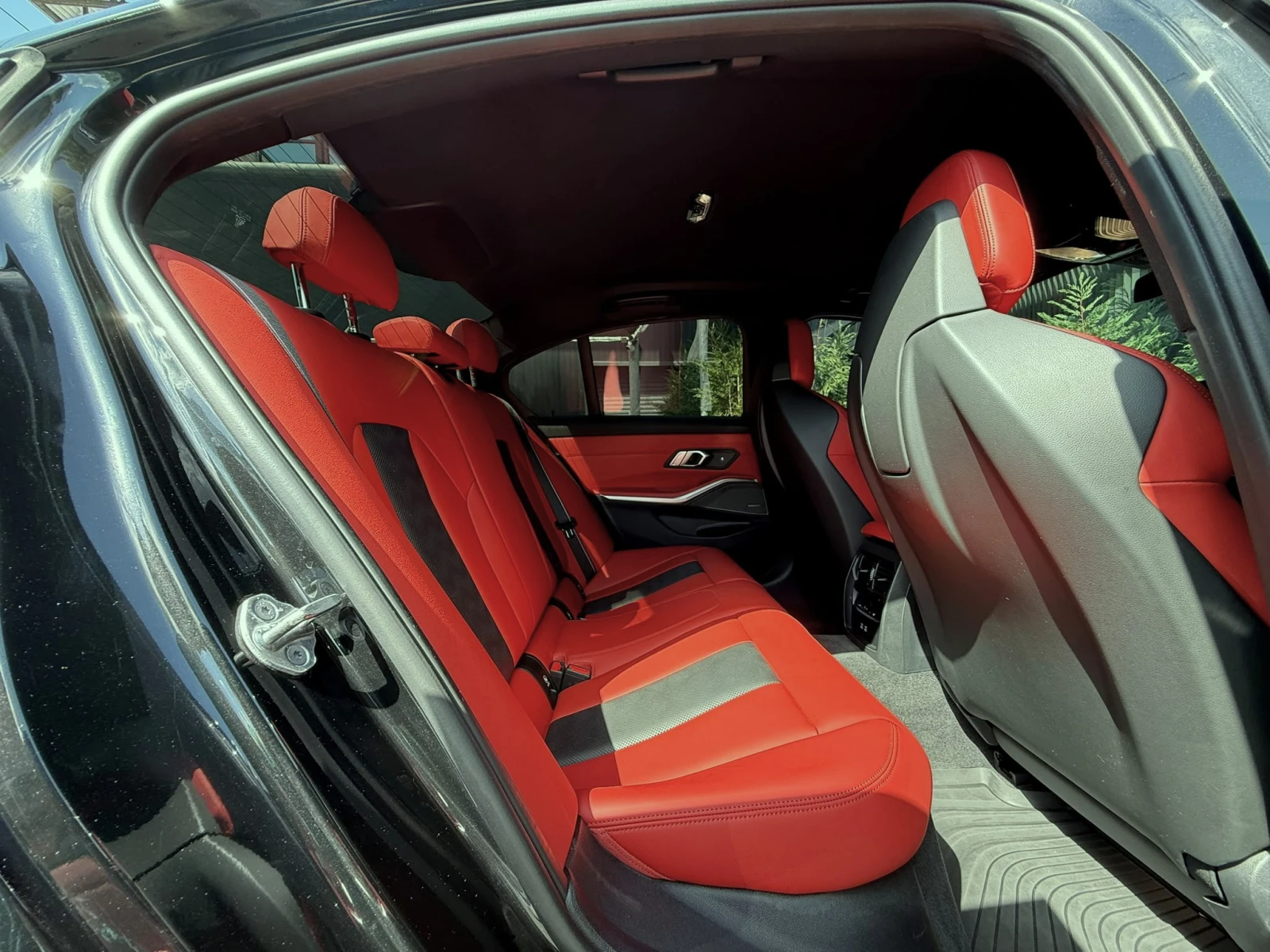 BMW M3 COMPETITION/HARMAN KARDON/360/CARBON, снимка 14 - Автомобили и джипове - 55643125