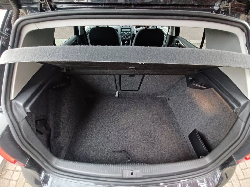 VW Golf, снимка 12 - Автомобили и джипове - 55840965