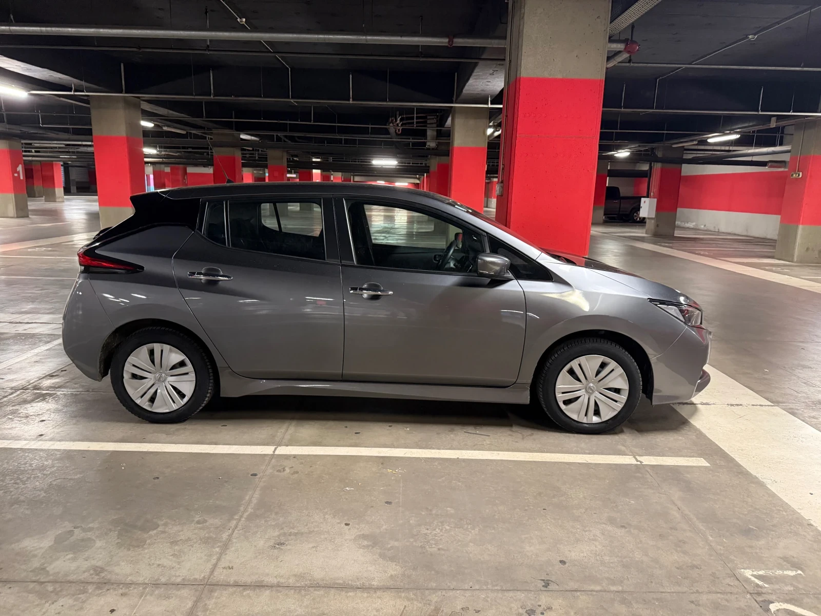 Nissan Leaf , снимка 2 - Автомобили и джипове - 55854433