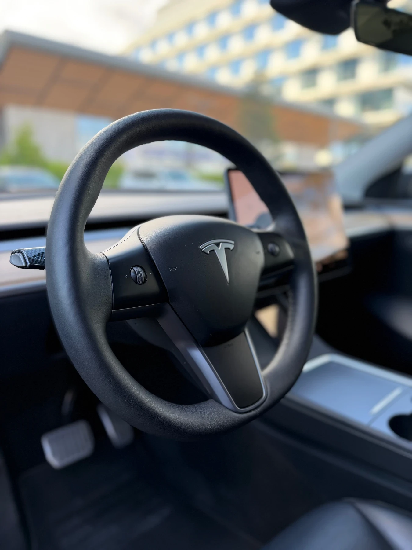 Tesla Model Y 2024 / FSD 4 / 61000км / Гаранция, снимка 12 - Автомобили и джипове - 56265686