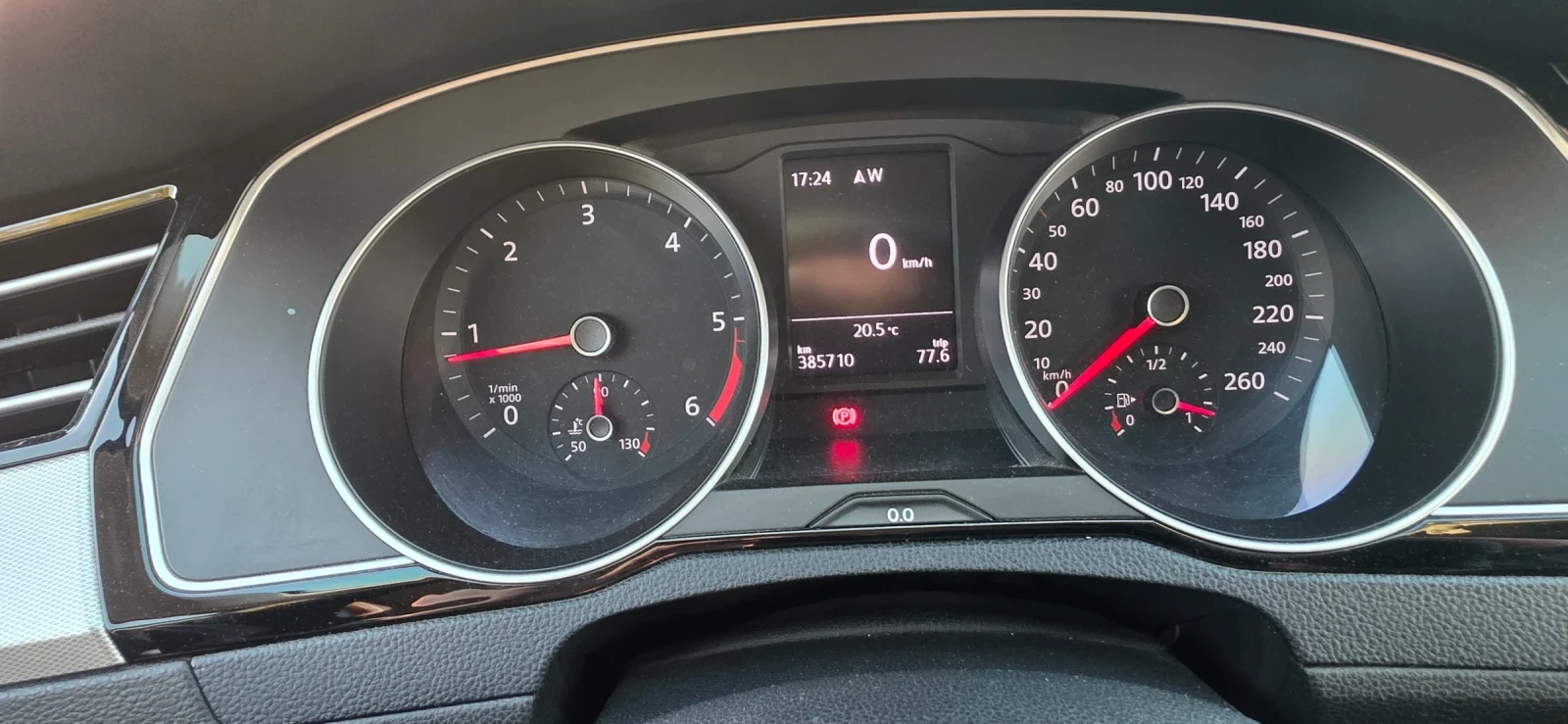 VW Passat B8, снимка 7 - Автомобили и джипове - 56619229