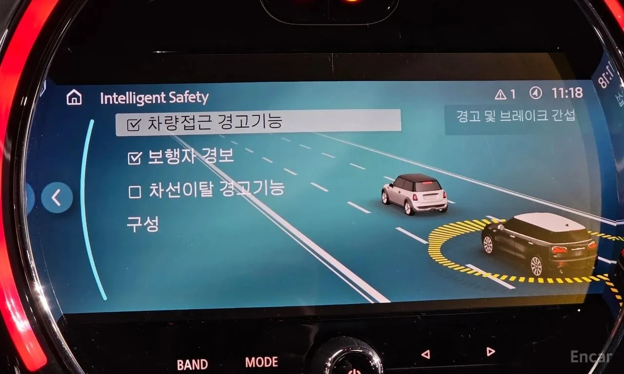 Mini Clubman * Classic * , снимка 16 - Автомобили и джипове - 56735254
