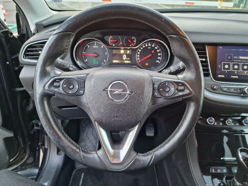 Opel Grandland X 1.6CDTI, снимка 11 - Автомобили и джипове - 36570101