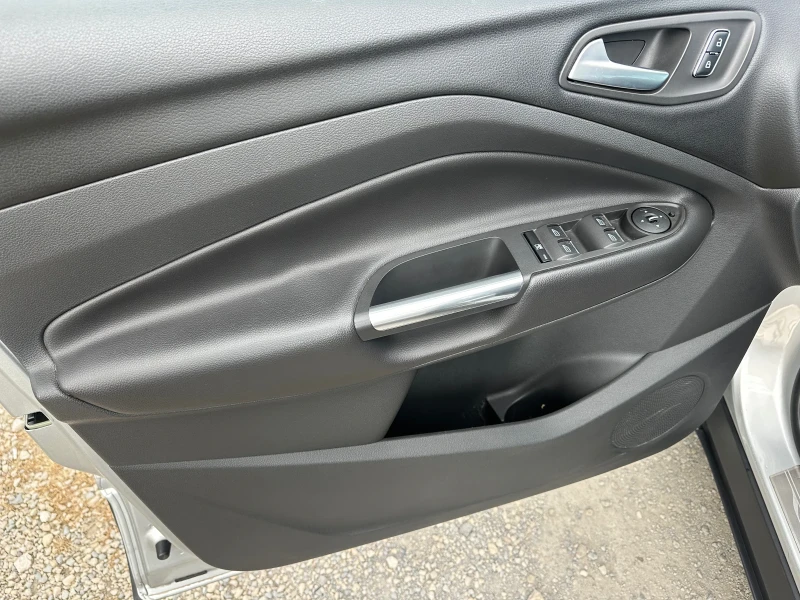 Ford Kuga 2.0D-140k.c.-Automatic-129000 км.ПЕРФЕКТЕН, снимка 9 - Автомобили и джипове - 50146570