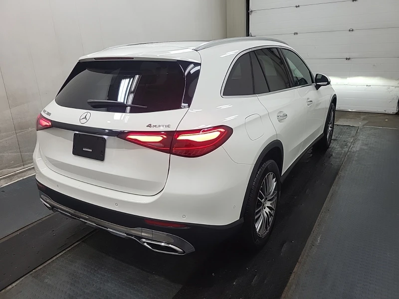 Mercedes-Benz GLC 300 * * CARFAX * * АВТО КРЕДИТ * * , снимка 4 - Автомобили и джипове - 52435240