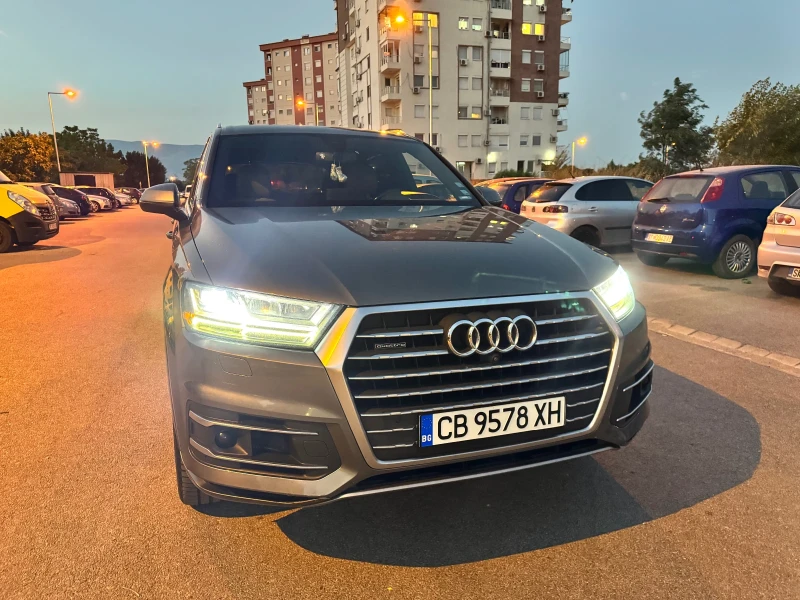Audi Q7, снимка 6 - Автомобили и джипове - 53107714