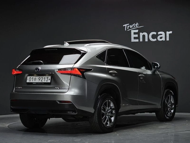 Lexus NX Supreme| 197к.с.| ВКЛ.ТЕХНОТЕСТ, снимка 2 - Автомобили и джипове - 55118703