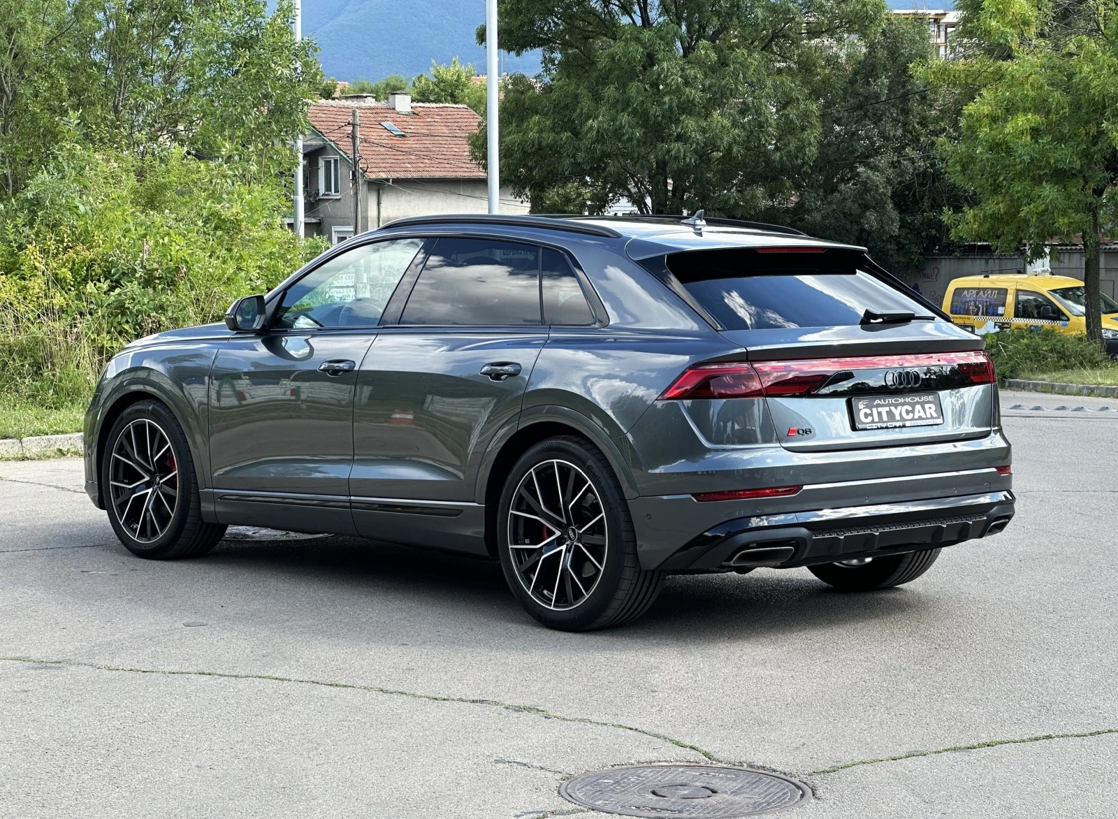 Audi Q8 50 TDI/ FACELIFT/ S-LINE/ B&O/ MATRIX/ PANO/ 22/ - изображение 4