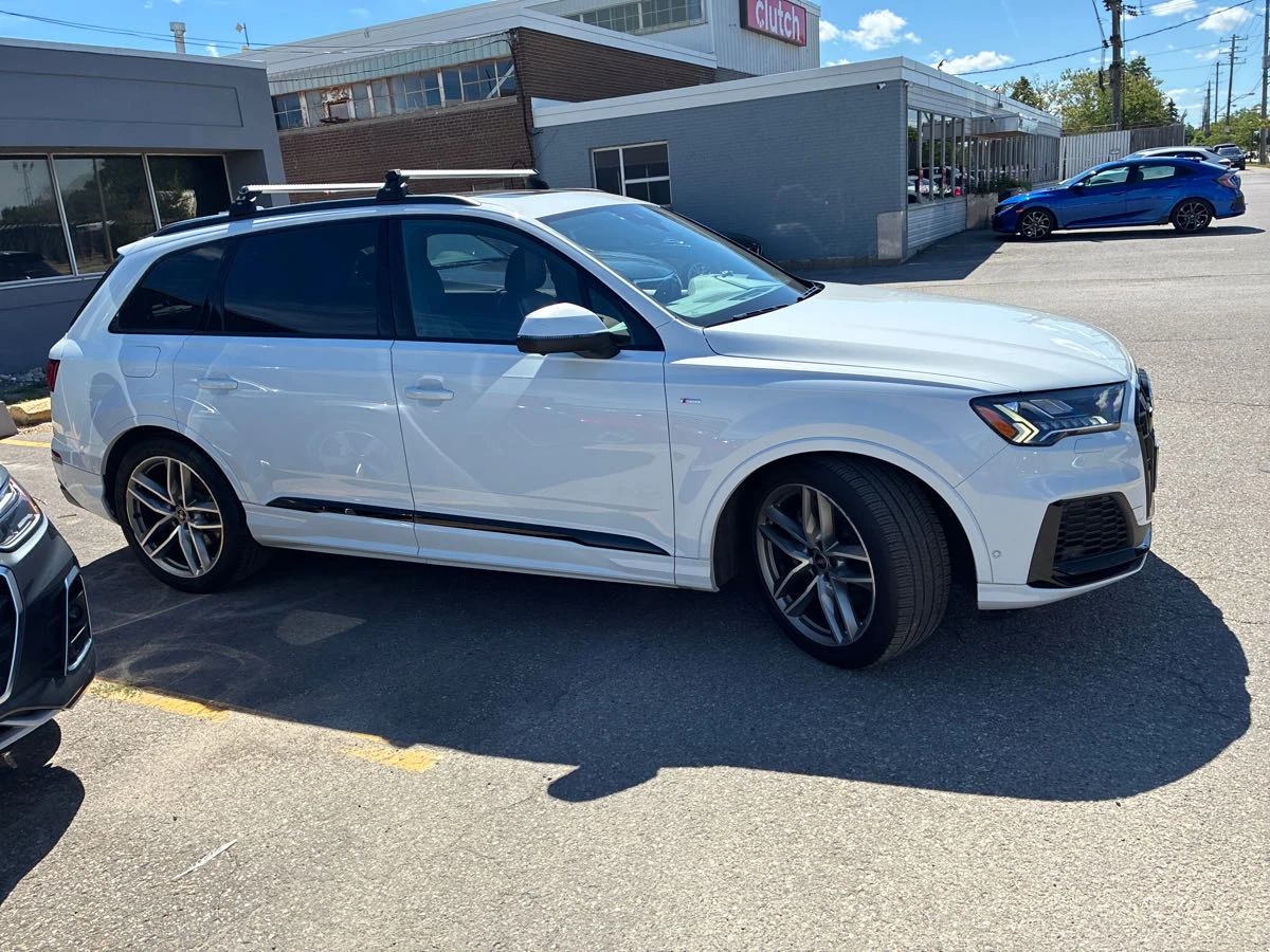 Audi Q7 * CARFAX * АВТО КРЕДИТ * ЦЕНА ДО БГ! - изображение 4