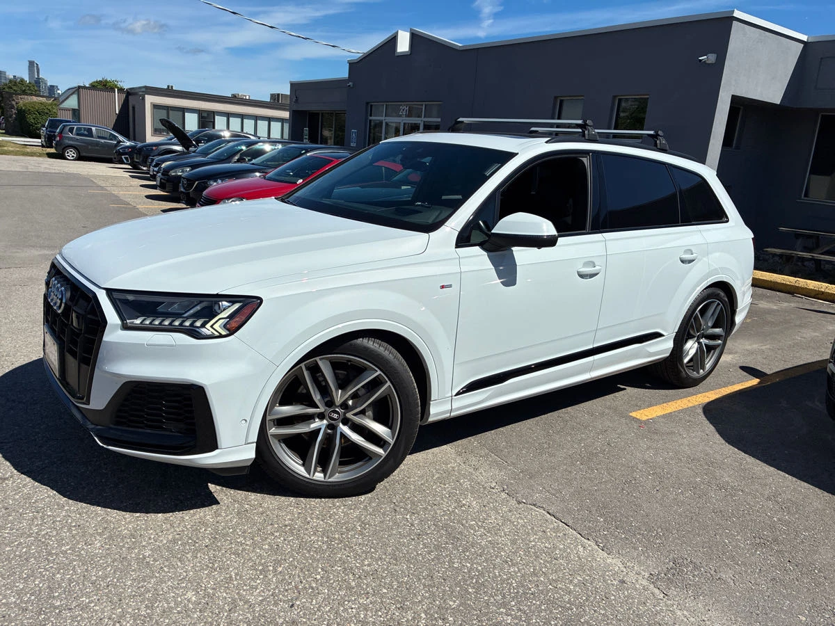 Audi Q7 * CARFAX * АВТО КРЕДИТ * ЦЕНА ДО БГ! - изображение 2