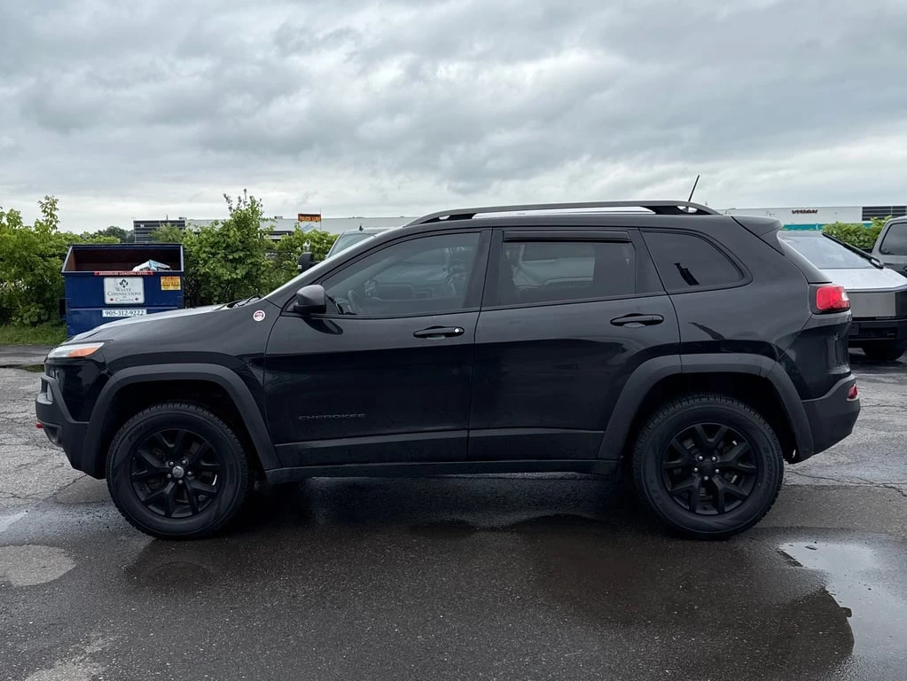 Jeep Cherokee * Trailhawk * CARFAX * БЕЗ ПЪРВОНАЧАЛНА ВНОСКА - изображение 2