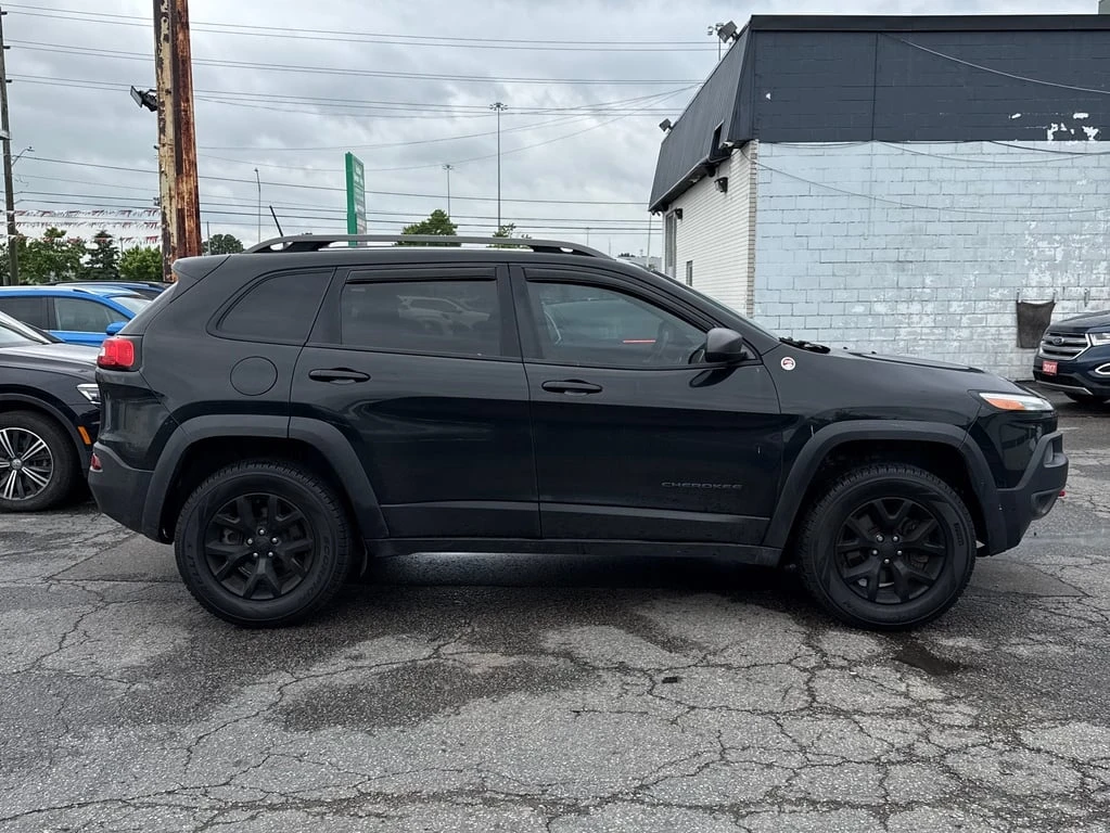 Jeep Cherokee * Trailhawk * CARFAX * БЕЗ ПЪРВОНАЧАЛНА ВНОСКА - изображение 3