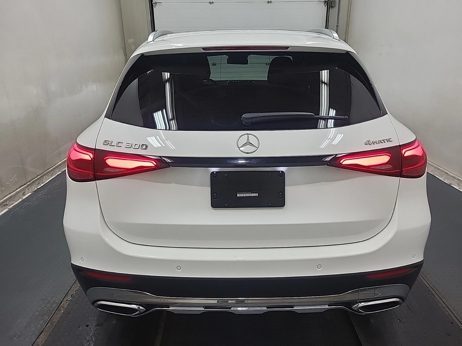 Mercedes-Benz GLC 300 * * CARFAX * *   * *  | Mobile.bg   5