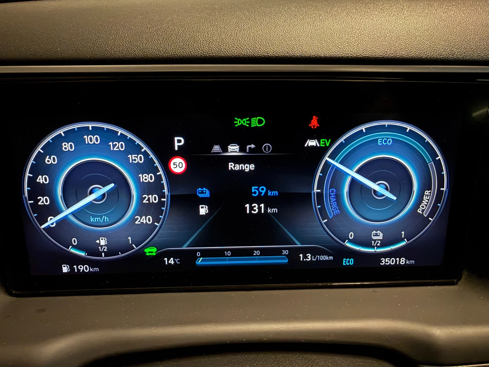 Hyundai Tucson Plug-in-Hybrid в ГАРАНЦИЯ - 265 к.с., 4x4 - изображение 9