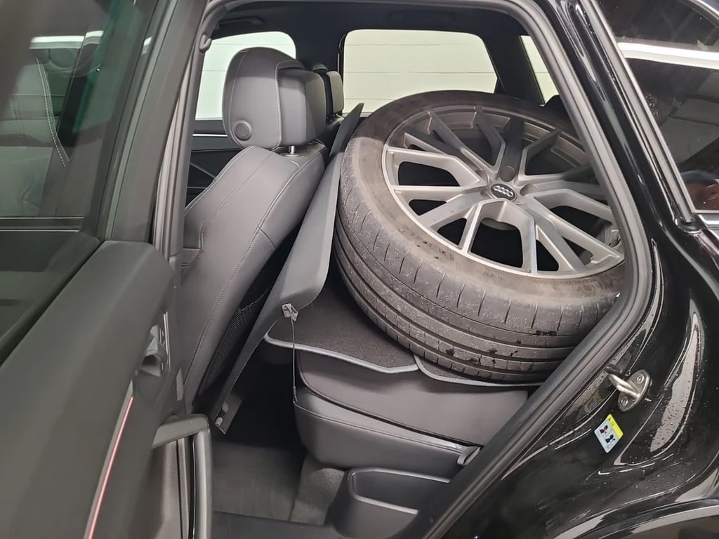 Audi Q3 * TECHNIK * CARFAX * ���� �� �� | Mobile.bg � ����������� 12