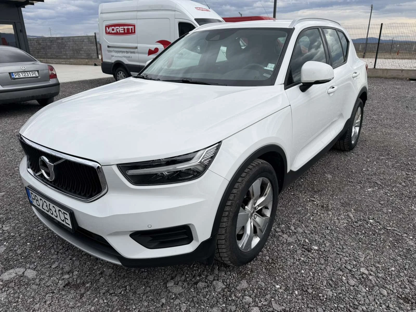 Volvo XC40  - изображение 2