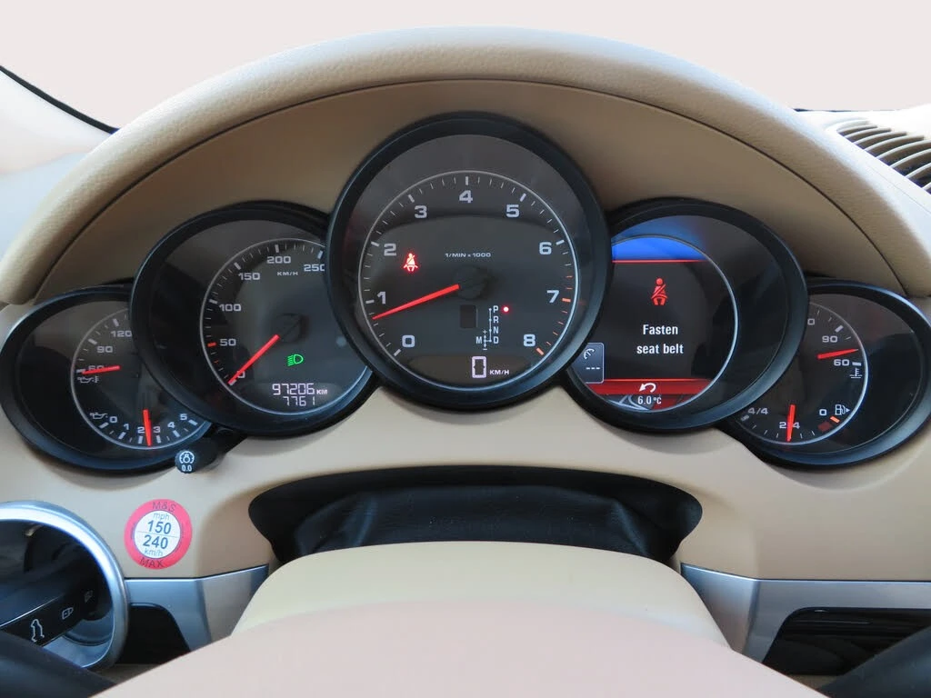 Porsche Cayenne * АвтоКредит * (ЦЕНА ДО БГ), снимка 10 - Автомобили и джипове - 54147374