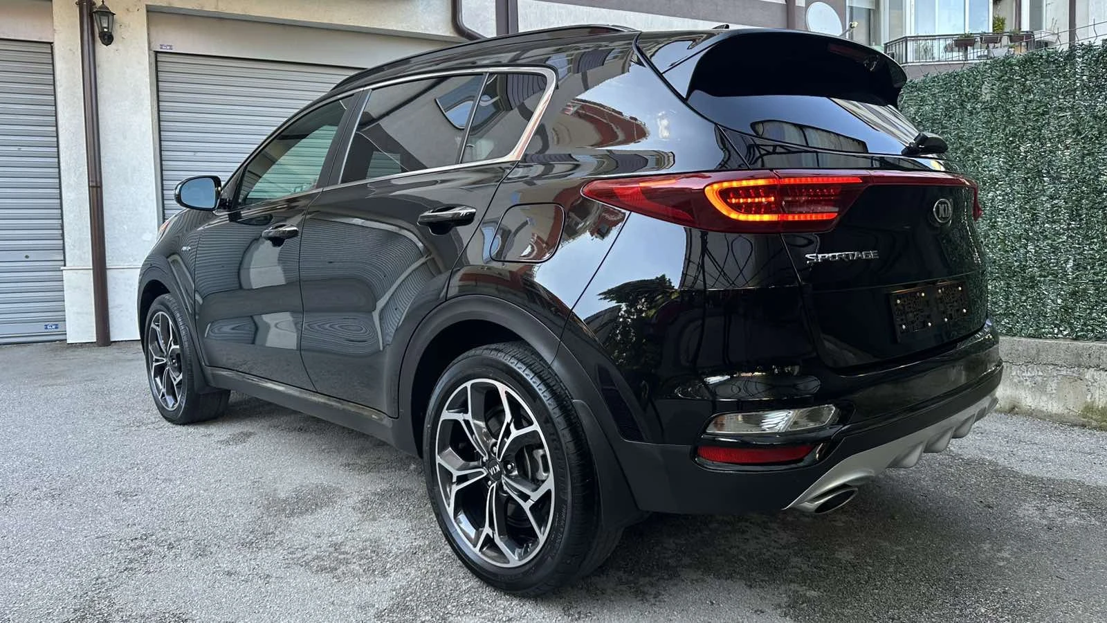 Kia Sportage Kia Sportage 2.0Turbo 4x4 с 237 к.с.  , снимка 16 - Автомобили и джипове - 54663570