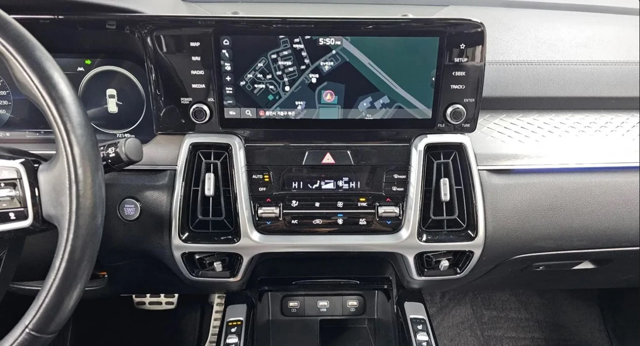 Kia Sorento GRAVITY НИВО | BOSE| 360| ОБДУХ| HEADS UP| DIGITAL, снимка 12 - Автомобили и джипове - 55081885