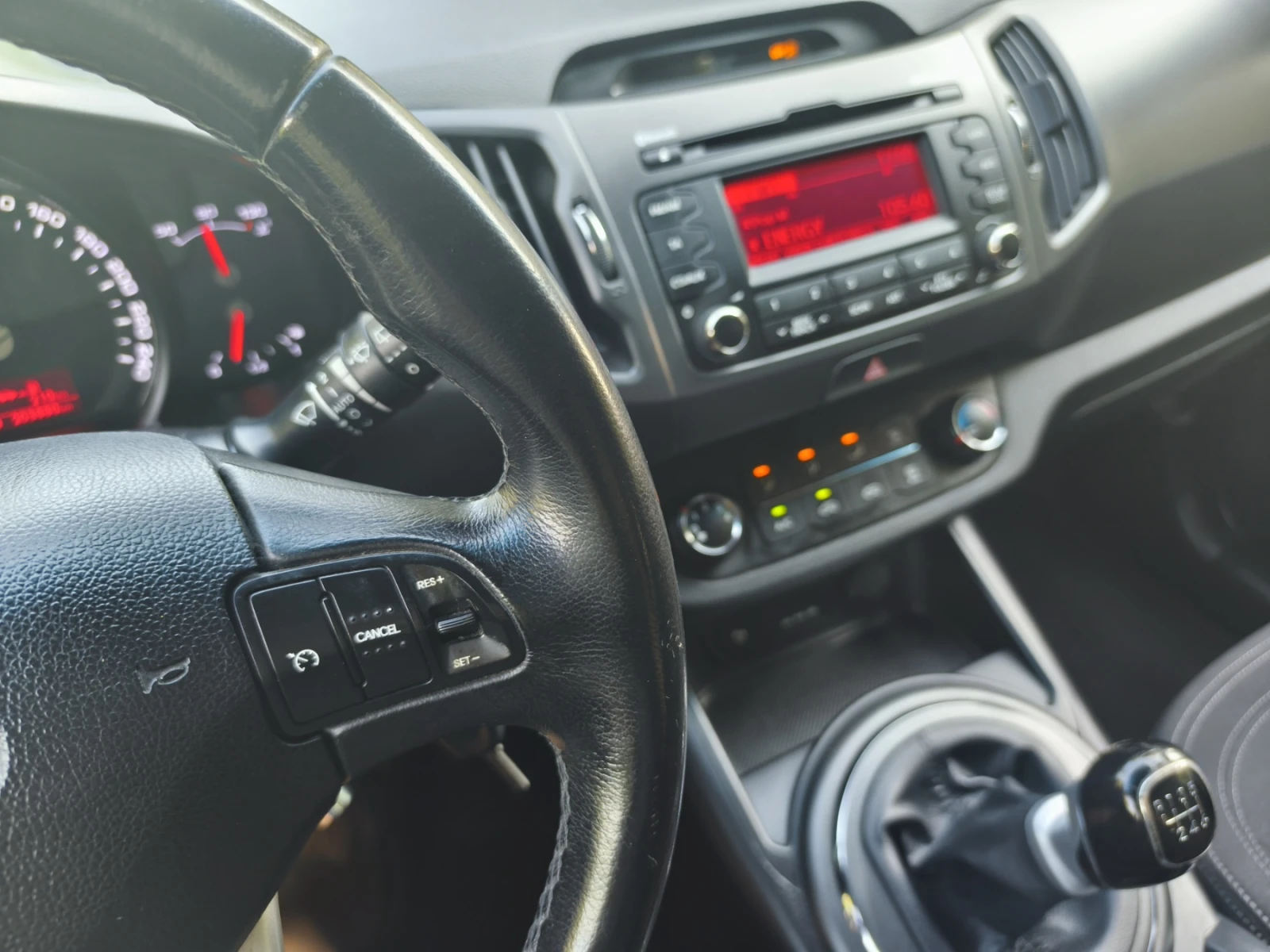 Kia Sportage 1.7D 2014 2WD, снимка 12 - Автомобили и джипове - 55589545