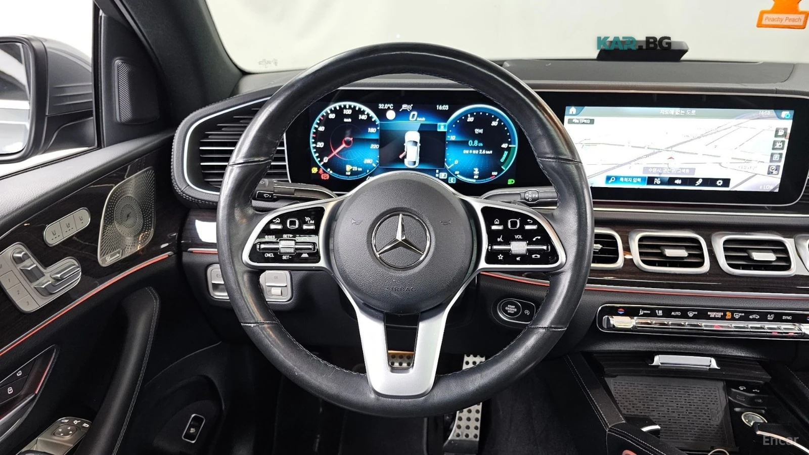 Mercedes-Benz GLE 400 AMG* DISTRONIC* ОБДУХВАНЕ* ПОДГРЕВ* ПАМЕТ* 360* , снимка 13 - Автомобили и джипове - 55696088