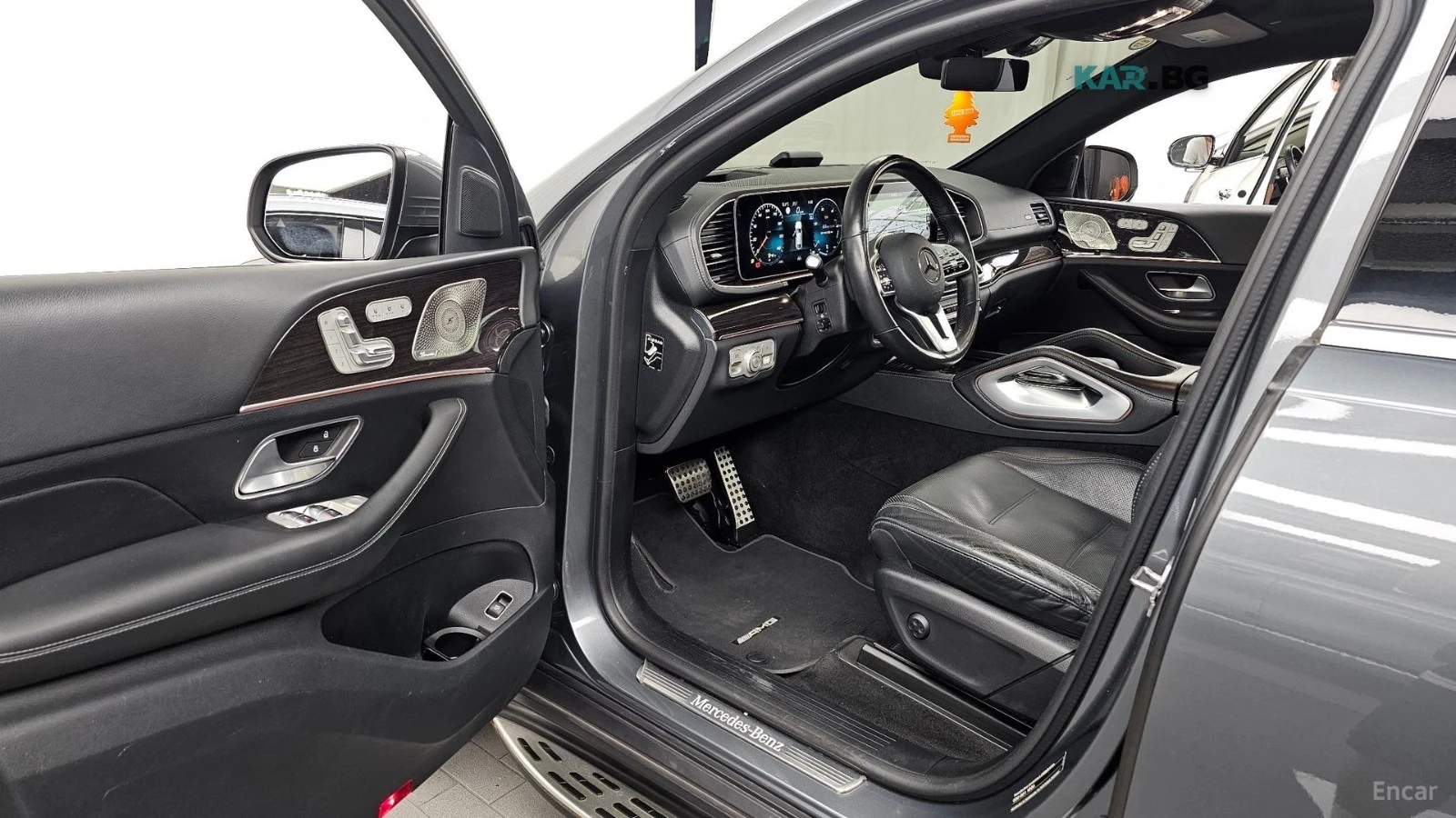 Mercedes-Benz GLE 400 AMG* DISTRONIC* ОБДУХВАНЕ* ПОДГРЕВ* ПАМЕТ* 360* , снимка 10 - Автомобили и джипове - 55696088