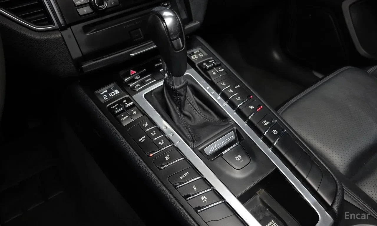 Porsche Macan 3.0 S Diesel, снимка 9 - Автомобили и джипове - 56116155