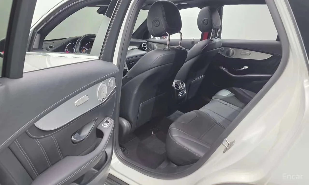 Mercedes-Benz GLC 63 AMG 4MATIC+ /���������/360/�����/������� | Mobile.bg � ����������� 12