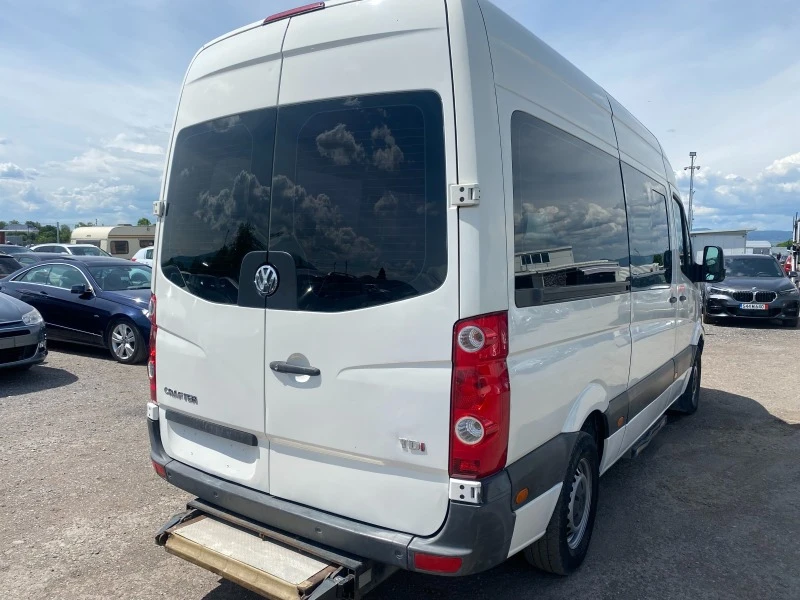 VW Crafter 2.5TDI* 7+ 1* Клима* Пътнически* Инвалидна платфор, снимка 3 - Бусове и автобуси - 46681854