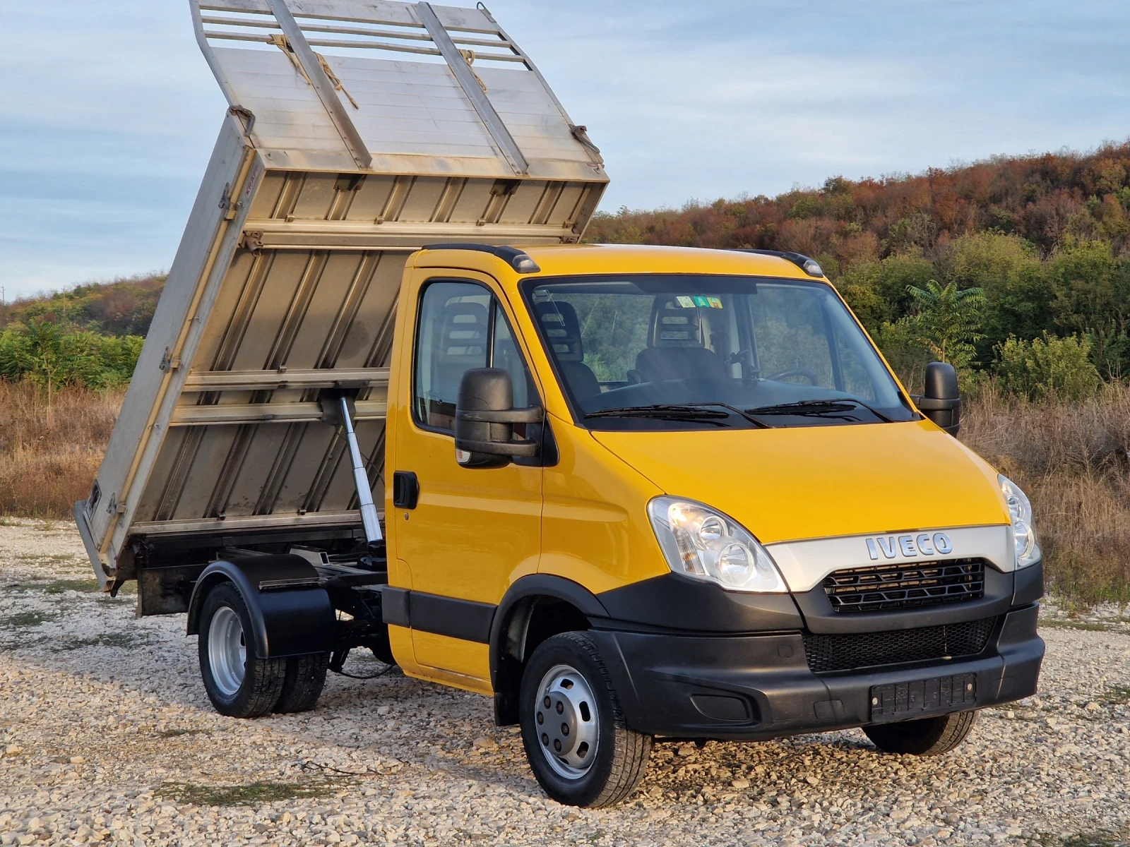 Iveco Daily 35C15/3.0HPI/6ск./Евро5/Тристранен/Швейцария/ - изображение 3