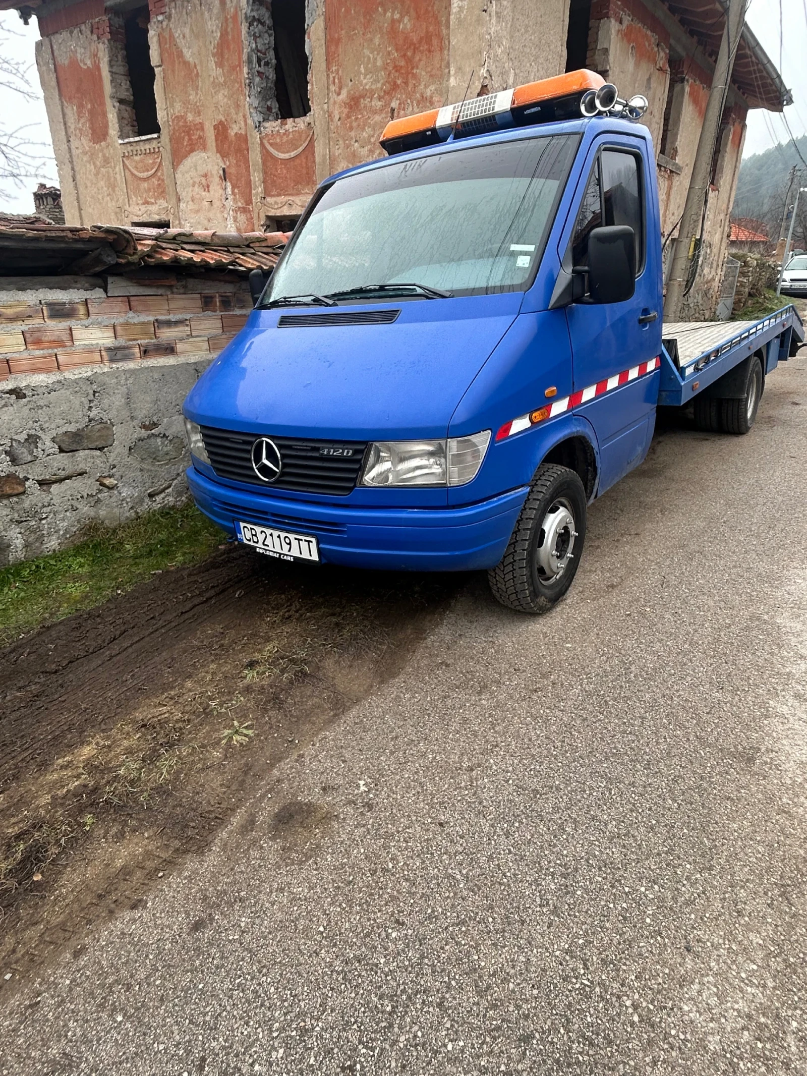 Mercedes-Benz 412  - изображение 5