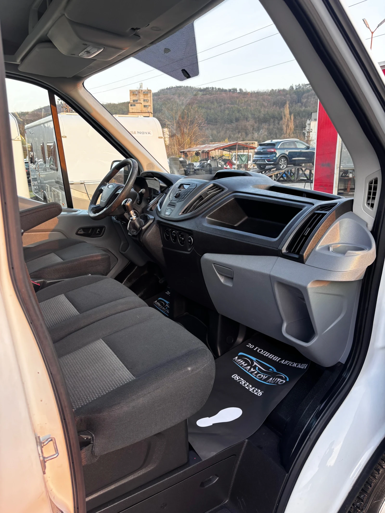 Ford Transit 2.OTDCi ШАСИ/ДВОЙНА ГУМА/, снимка 11 - Бусове и автобуси - 54097871